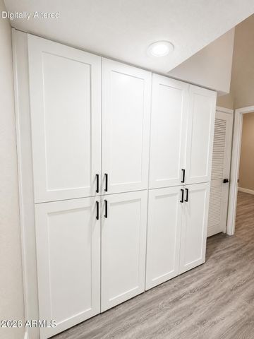 819 N COLLEGE Avenue F102, Tempe, AZ 85288