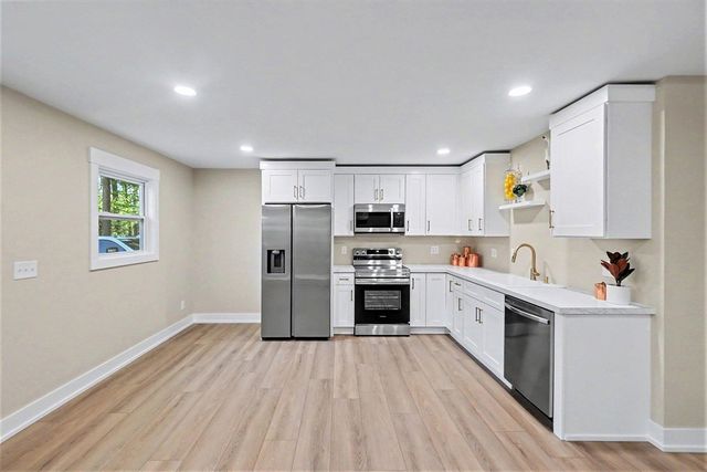9751 W Silver Lake Road, Mears, MI 49436