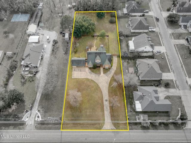 18029 Commission Road, Long Beach, MS 39560