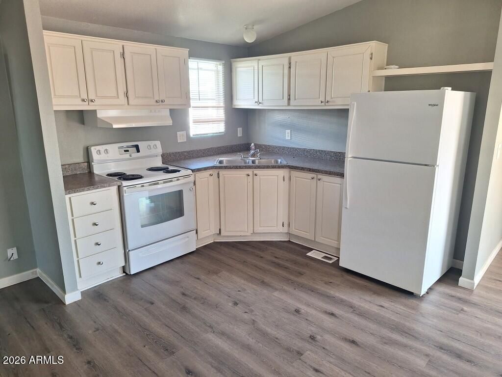 2292 N IRONWOOD Drive 83, Apache Junction, AZ 85120 — photo 3