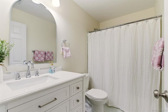 30 Rancher Place, Huntington, NY 11743