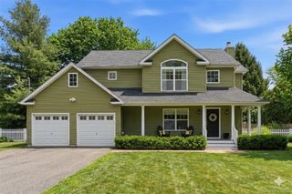 30 Rancher Place, Huntington, NY 11743