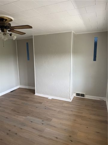 965 Leeds, Monessen, PA 15062