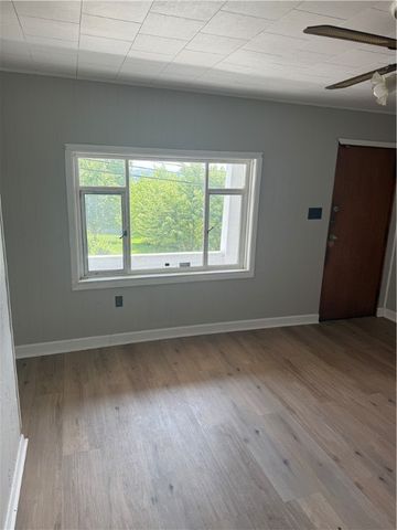 965 Leeds, Monessen, PA 15062