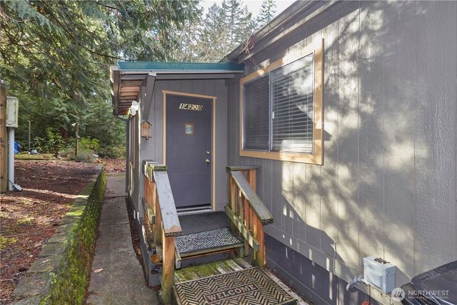 14220 Harpoon Place SE, Olalla, WA 98359