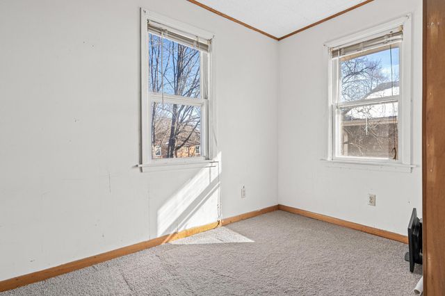 863 23rd Avenue SE, Minneapolis, MN 55414