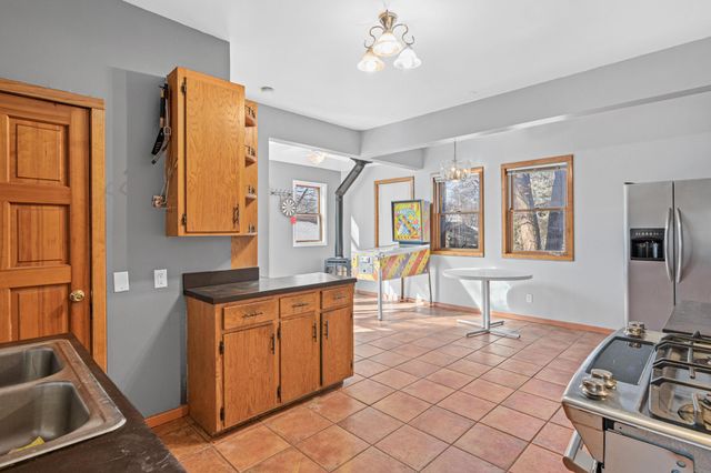 863 23rd Avenue SE, Minneapolis, MN 55414