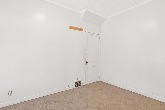 863 23rd Avenue SE, Minneapolis, MN 55414