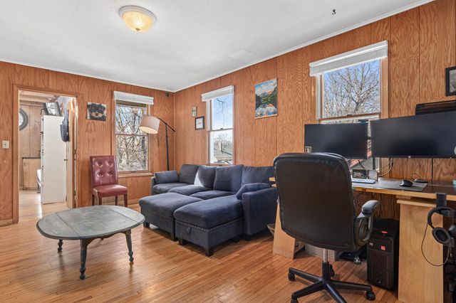 863 23rd Avenue SE, Minneapolis, MN 55414