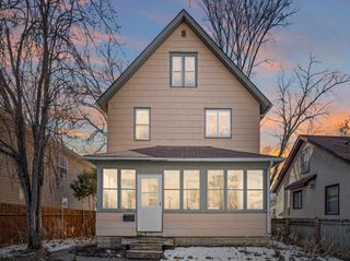 863 23rd Avenue SE, Minneapolis, MN 55414