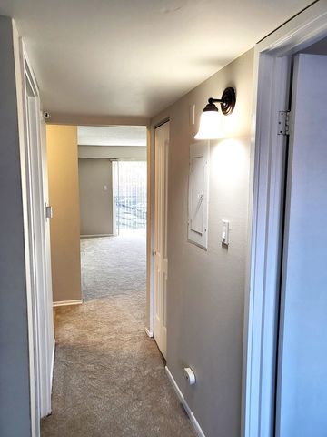 2640 Pirate Cove 3, Schaumburg, IL 60173