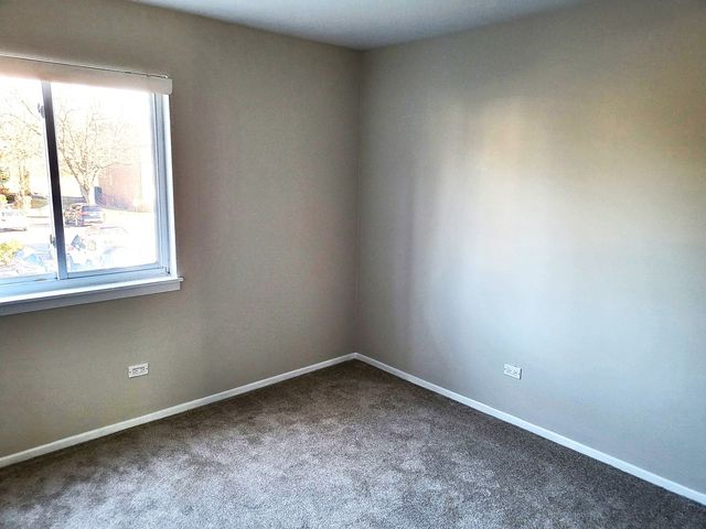 2640 Pirate Cove 3, Schaumburg, IL 60173