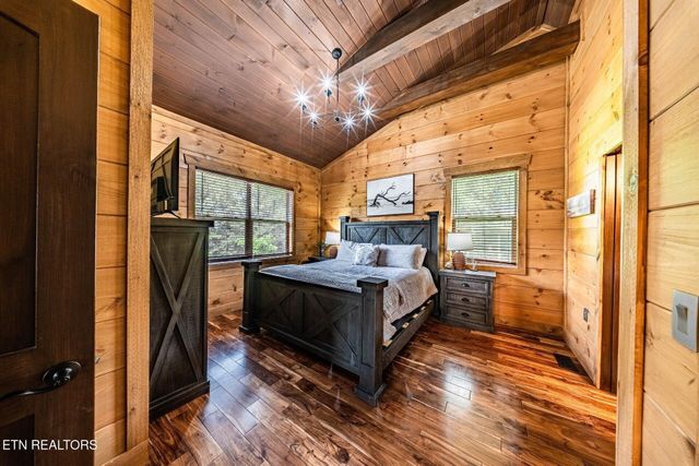 615 Rainbow Rd, Sevierville, TN 37862