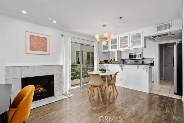 116 S Croft 102, Los Angeles, CA 90048