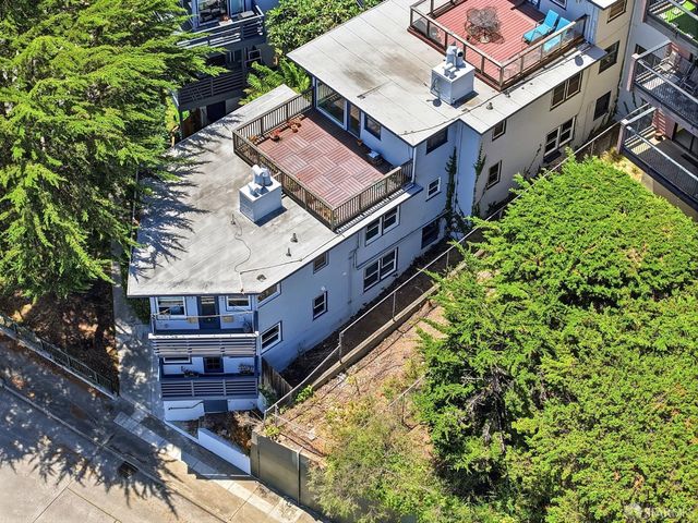 955 Corbett Avenue 6, San Francisco, CA 94131
