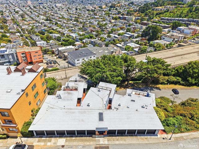 955 Corbett Avenue 6, San Francisco, CA 94131