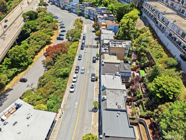 955 Corbett Avenue 6, San Francisco, CA 94131