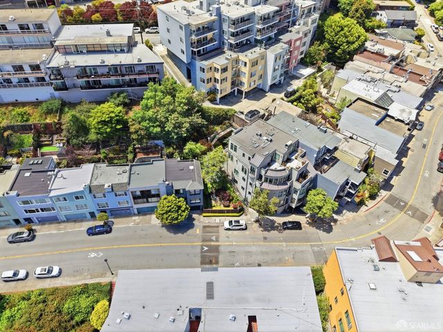 955 Corbett Avenue 6, San Francisco, CA 94131