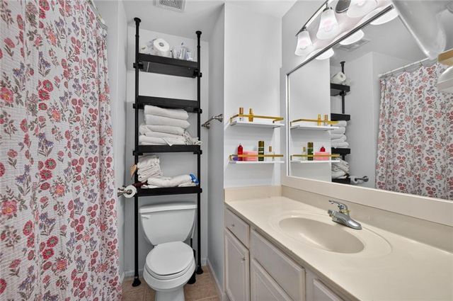 570 Gale Court, Milton, GA 30004
