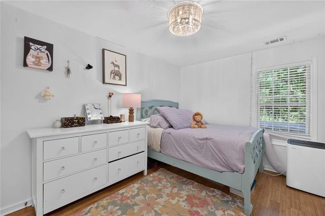570 Gale Court, Milton, GA 30004