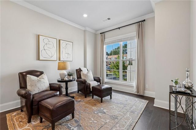 433 Burton Drive, Alpharetta, GA 30009
