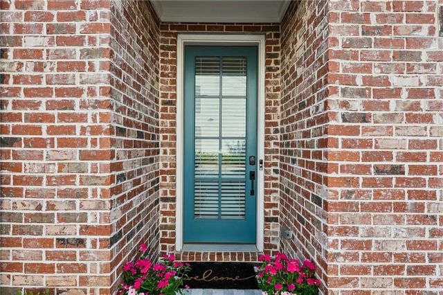 433 Burton Drive, Alpharetta, GA 30009