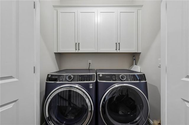433 Burton Drive, Alpharetta, GA 30009