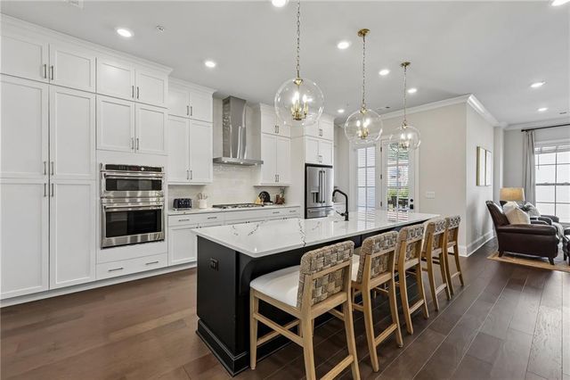 433 Burton Drive, Alpharetta, GA 30009
