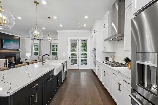 433 Burton Drive, Alpharetta, GA 30009