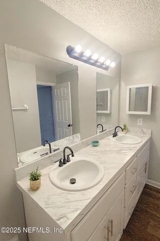 1231 BROOKWOOD FOREST Boulevard, Jacksonville, FL 32225