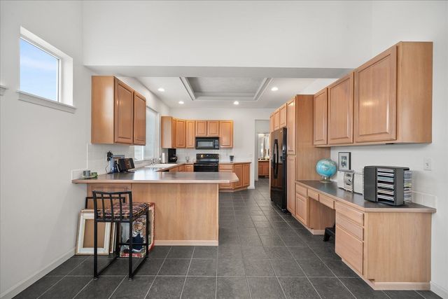 718 S Shelley Lake Ln, Spokane Valley, WA 99037