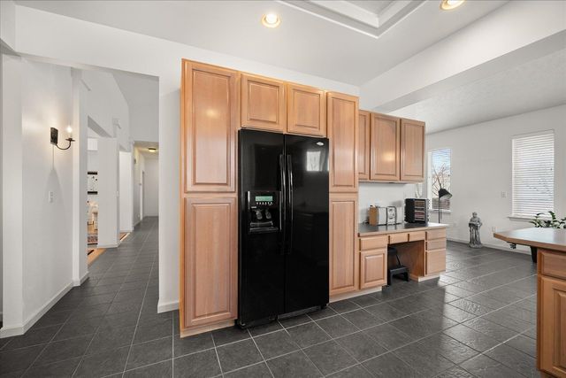 718 S Shelley Lake Ln, Spokane Valley, WA 99037