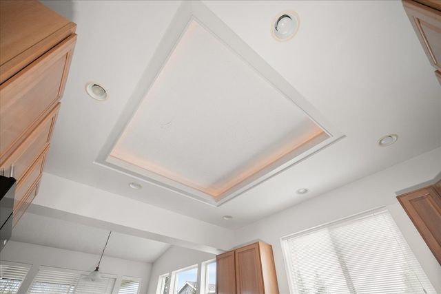 718 S Shelley Lake Ln, Spokane Valley, WA 99037