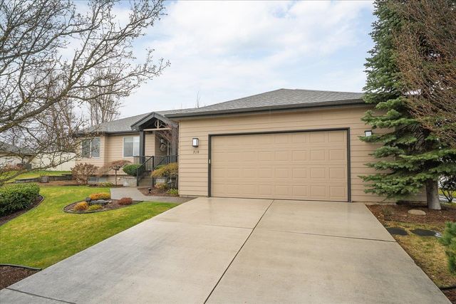 718 S Shelley Lake Ln, Spokane Valley, WA 99037