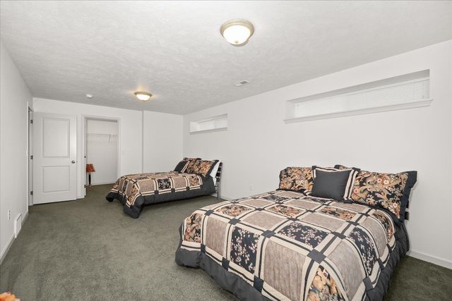 718 S Shelley Lake Ln, Spokane Valley, WA 99037