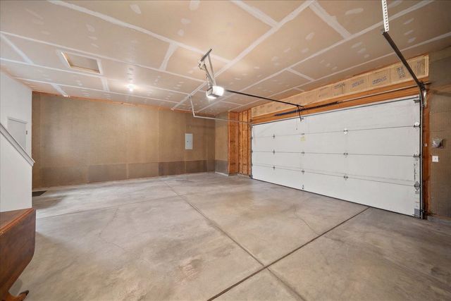 718 S Shelley Lake Ln, Spokane Valley, WA 99037