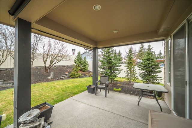 718 S Shelley Lake Ln, Spokane Valley, WA 99037