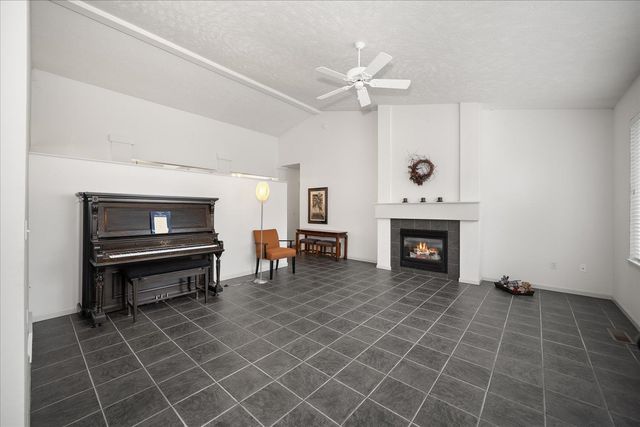 718 S Shelley Lake Ln, Spokane Valley, WA 99037