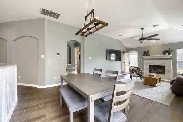 132 Redbud Drive, Forney, TX 75126