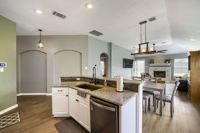 132 Redbud Drive, Forney, TX 75126