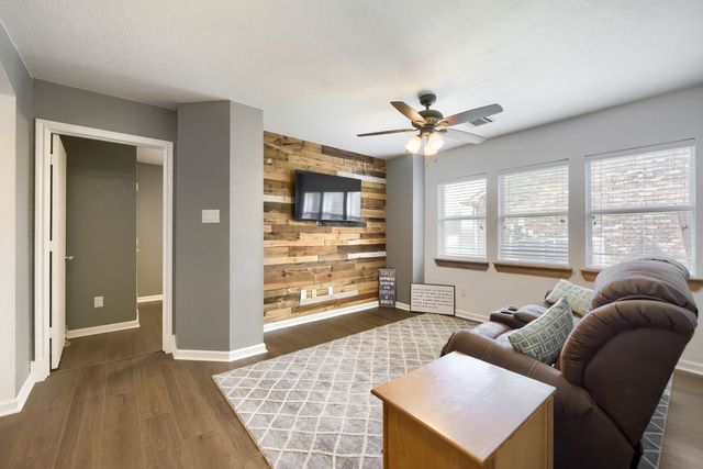 132 Redbud Drive, Forney, TX 75126