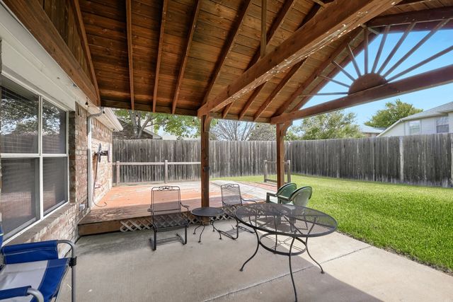 132 Redbud Drive, Forney, TX 75126