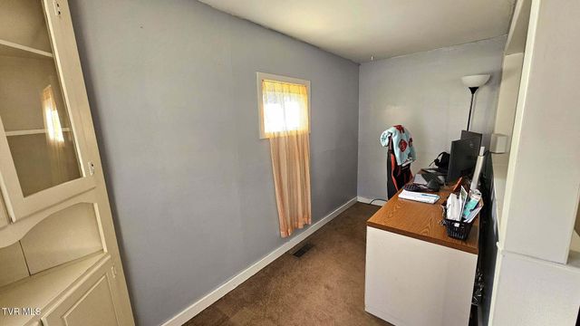 223 Northwest Craig Street, Norton, VA 24273