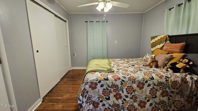 223 Northwest Craig Street, Norton, VA 24273