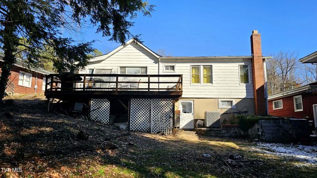 223 Northwest Craig Street, Norton, VA 24273