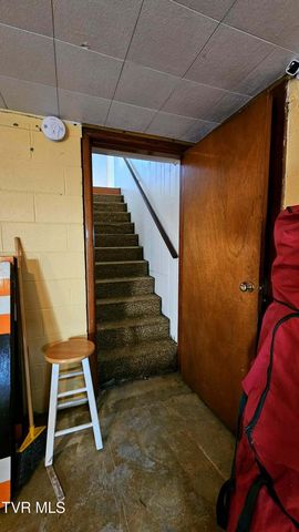 223 Northwest Craig Street, Norton, VA 24273