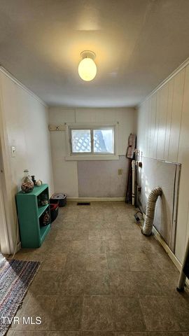 223 Northwest Craig Street, Norton, VA 24273