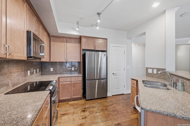 7342 Oak Manor Dr Apt 3101, San Antonio, TX 78229