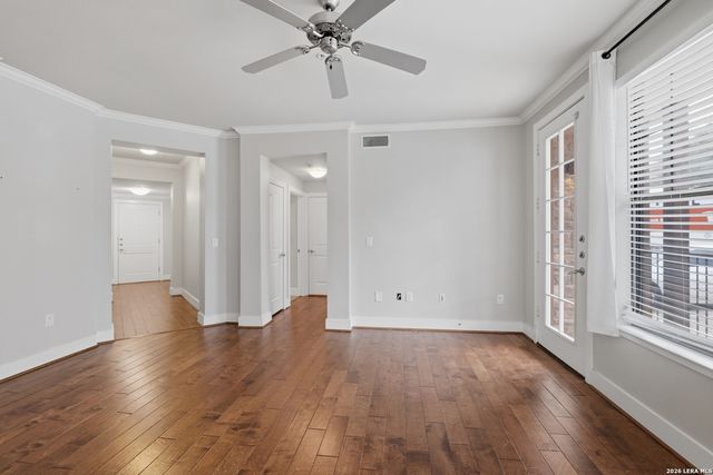 7342 Oak Manor Dr Apt 3101, San Antonio, TX 78229