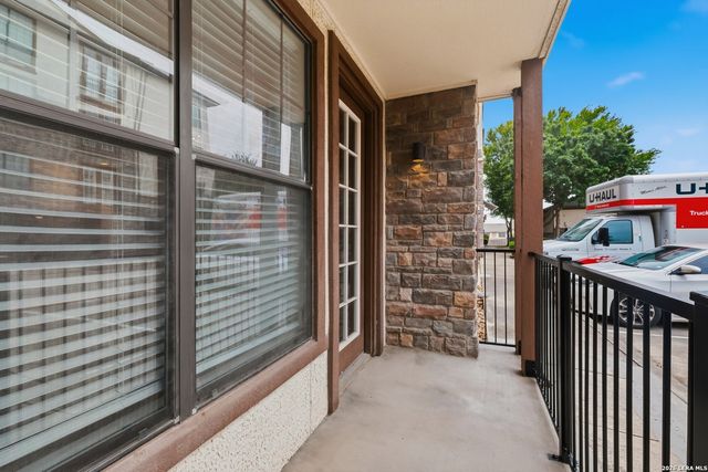 7342 Oak Manor Dr Apt 3101, San Antonio, TX 78229